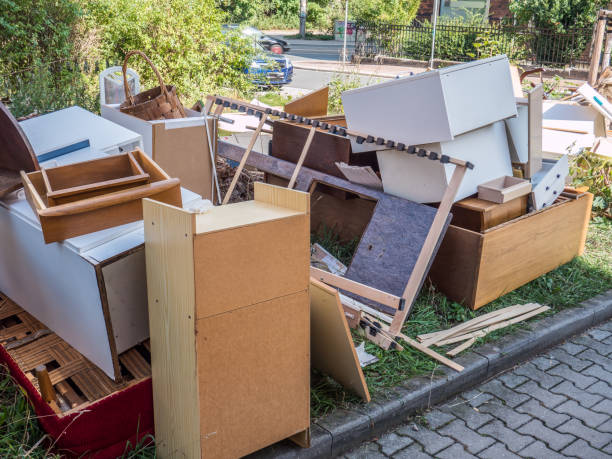 Best Professional Junk Removal  in Parkwood, WA